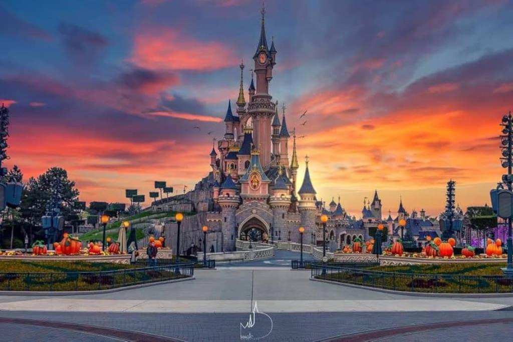 Appartement Disneyland Paris Bussy-Saint-Georges Kültér fotó